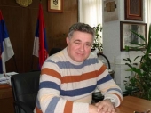 Penzionisani gradonačelnik - poslanik pripravnik