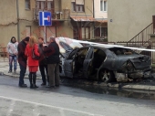 Zapaljen mercedes kod Merkatora