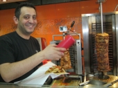Probajte giros, grčki a naš!