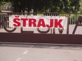 Nastavlja se štrajk glađu u Leskovcu