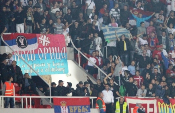 grcka zastava na utakmici u skoplju