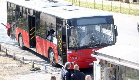 Bacio bombu u autobus (Foto: Blic)