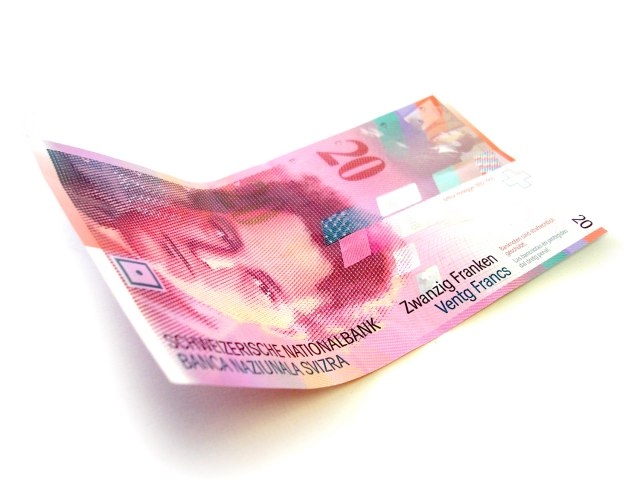 Švajcarski franak stagnira 