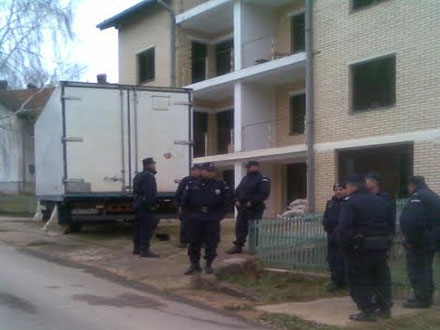 Policija interveniše ispred odmarališta 