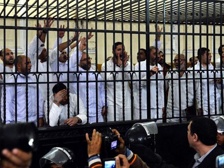Sa suđenja u Egiptu, foto AljaziraBalkan 
