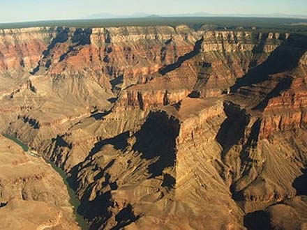 Kanjon Kolorada - poznata teritorija foto wikipedia