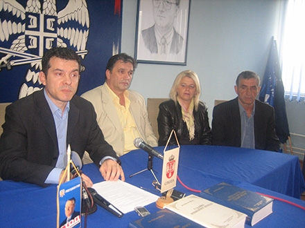 Čelnici radikala oštri prema Vladi - foto T. Stamenković