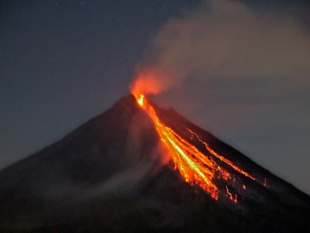 oko 900 letova otkazano zbog erupcije FOTO: images.boomsbeat/Steve Jurvetson