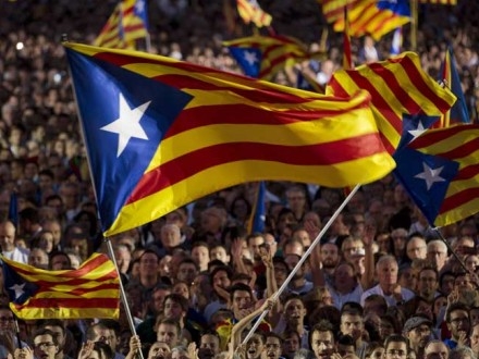 Da li sledi otcepljenje od Španije? Foto: AP/Emilio Morenatti