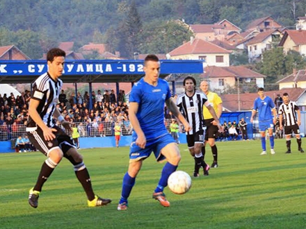 Stanković sa dva gola doneo bod Surduličanima. Foto: FK Radnik
