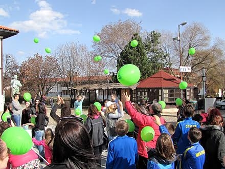 Balonni ka nebu za decu obolelu od raka FOTO D. Ristić 