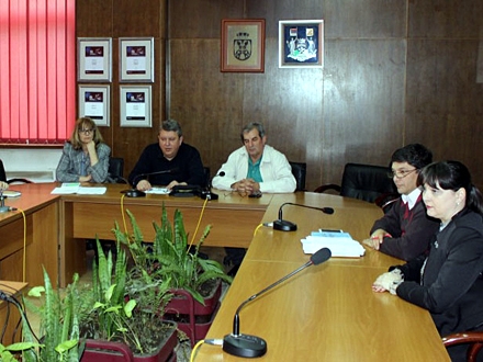 Deo ekipe sa dogovora o datumu sednice FOTO vranje.org.rs