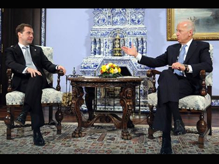 Medvedev i Bajden uskoro u Beogradu? Foto: Reuters