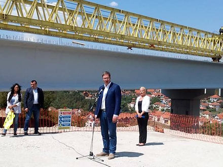 Vučić:Problemi su da se rešavaju FOTO: S. Tasić/OK Radio