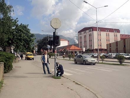 Opljačkana menjačnica u blizini BAT-a. Foto: S.Tasić/OK Radio