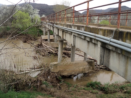 Potkopani most na Južnoj Moravi od Vrbova do Stubla. Foto: S.Tasić/OK Radio