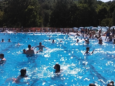 Jedan od najposećenijih bazena na jugu Srbije. Foto: S.Tasić/OK Radio