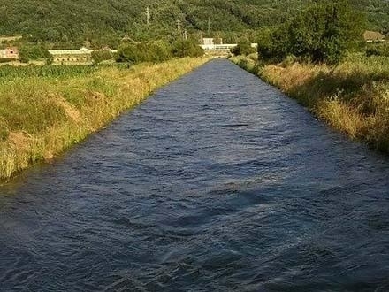 Odvodni kanal Vrle 4 u POlomu. Foto: S.Tasić/OK Radio