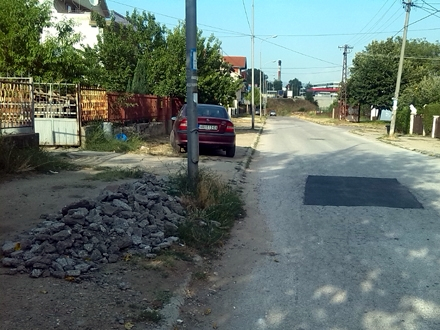 Krpljenje udarnih rupa u Vranju. Arhivska fotografija, Foto: D.Ristić/OK Radio