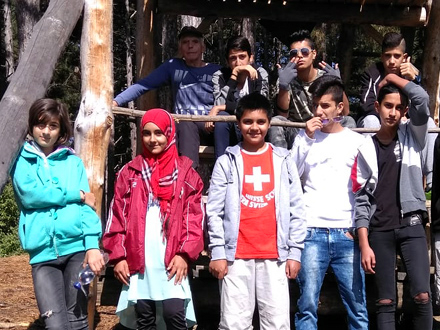 Deca izbeglice uglavnom osnovnoškolskog uzrasta FOTO: OK Radio