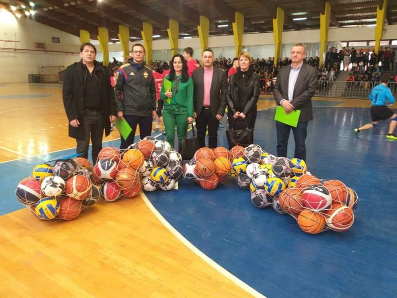 Lopte za razvoj školskog sporta. Foto: Z. Cvetković