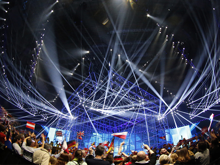„Pesma Evrovizije“ svake godine okupi više hiljada ljudi na licu mesta FOTO: Reuters