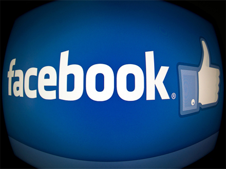 Vrednost Facebook pala je za sada 56 milijardi dolara FOTO: AFP