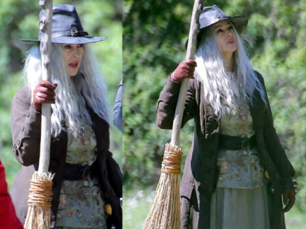 U ulozi veštice Dolores FOTO: Backgrid