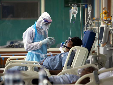 Na bolničkom lečenju 7.341 pacijent, od kojih je 259 na respiratoru FOTO: Getty Images