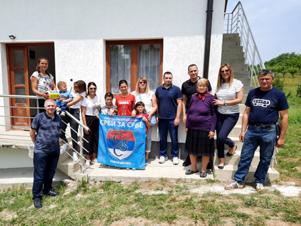 Zajednička fotografija sa useljenja FOTO: N. Cvetković