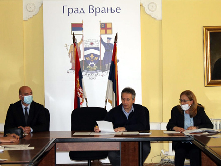 Sa sastanka u sali Načelstva FOTO: vranje.org.rs