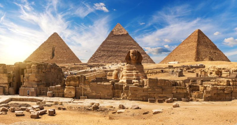 Piramide u Gizi... Foto: Shutterstock/AlexAnton