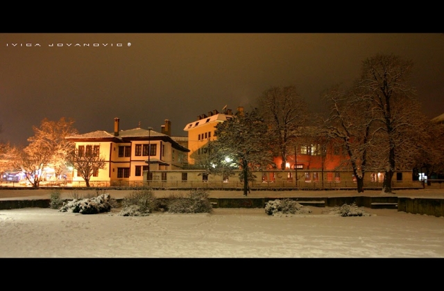 Vranje noću (autor fotografija Ivica Jovanović)