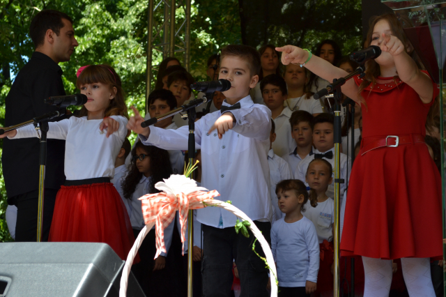 Dečiji festival VREME RADOSTI