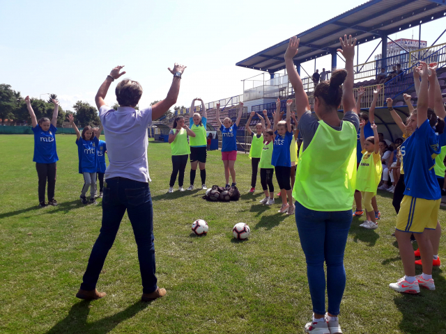 Osnovan Ženski fudbalski klub DInamo