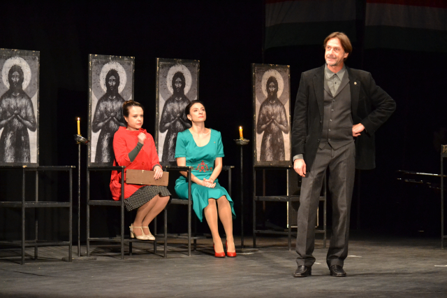 Borini pozorišni dani: RODOLJUPCI