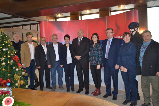 YUMCO-Novogodišnji koktel