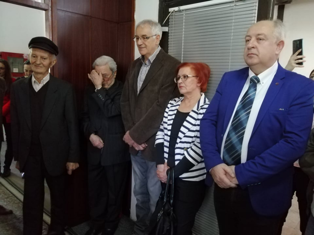 Zagrljaj za poneti na Dan zaljubljenih