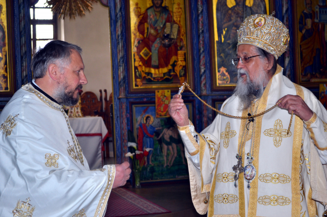 Stalci za infuziju za ZC Vranje