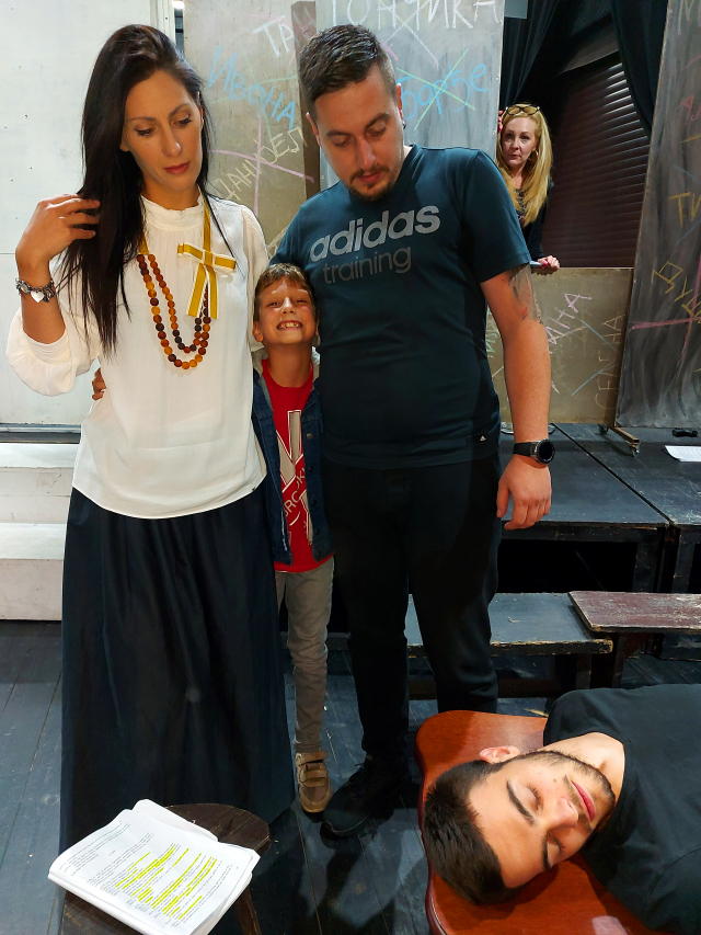 Ludi Ljuba predstava po tekstu Srboljuba Aritonovića