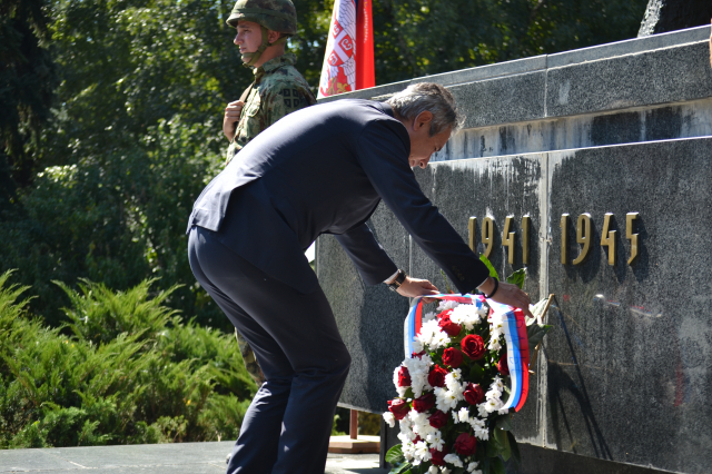 7 Septembar-polaganje cveća