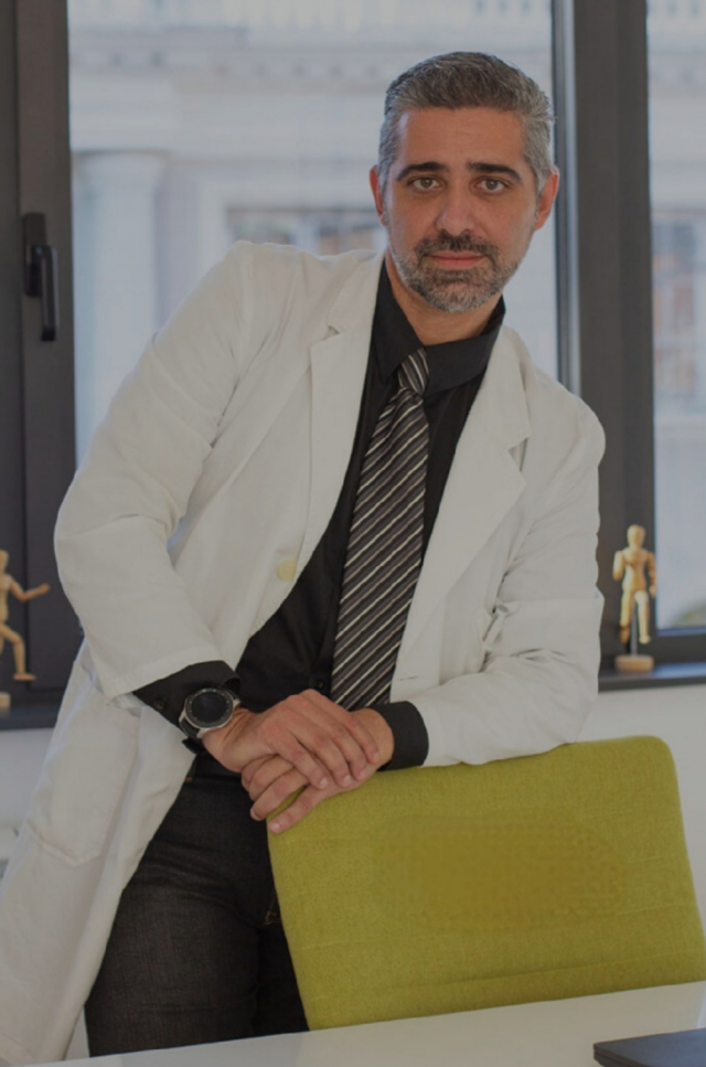 Dr Konstantinos Bourelakis