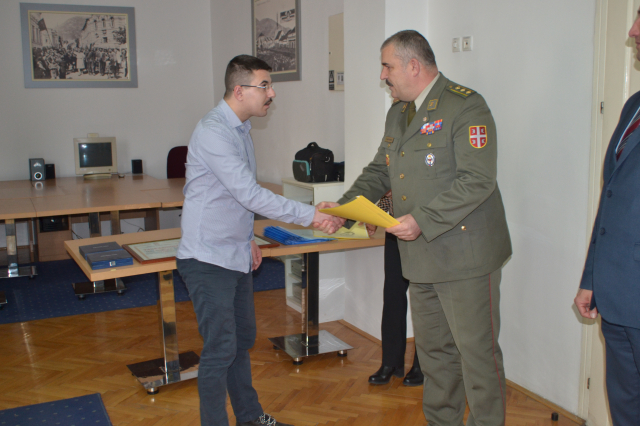 Dom vojske uručenje rešenja