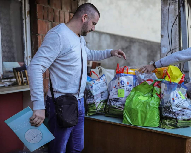 Humanitac u akciji - Nenad Zlatanović