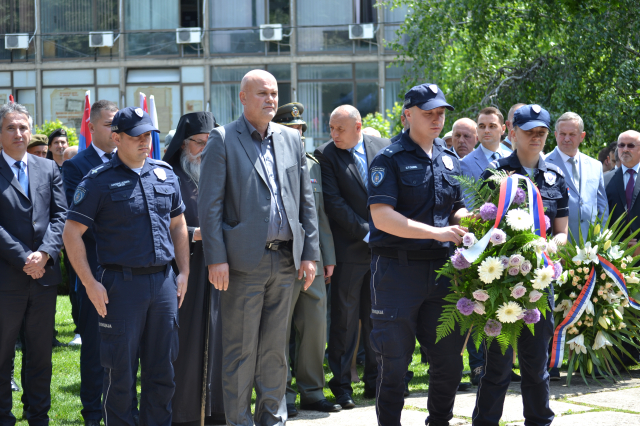 9.maj polaganje venaca