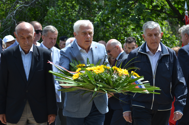 9.maj polaganje venaca