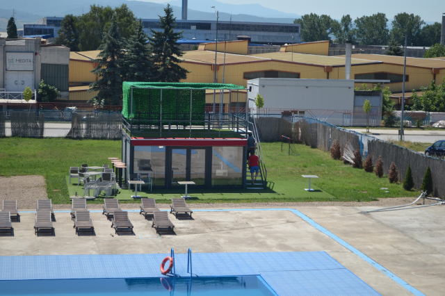 Bazen restoran YUMCO