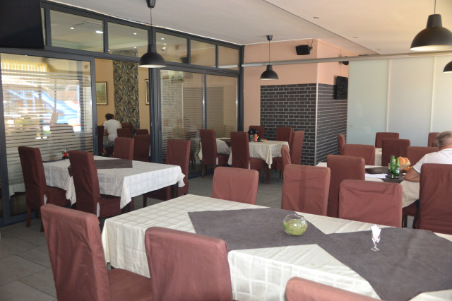 Bazen restoran YUMCO