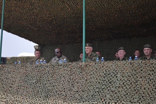 Bazen restoran YUMCO