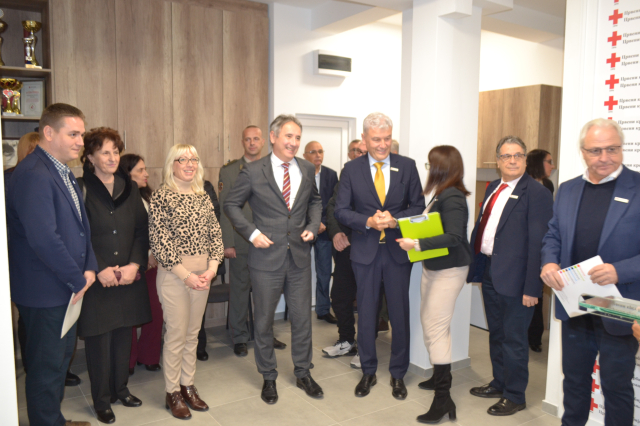 Domenik Tjeri, poseta OK Radiju